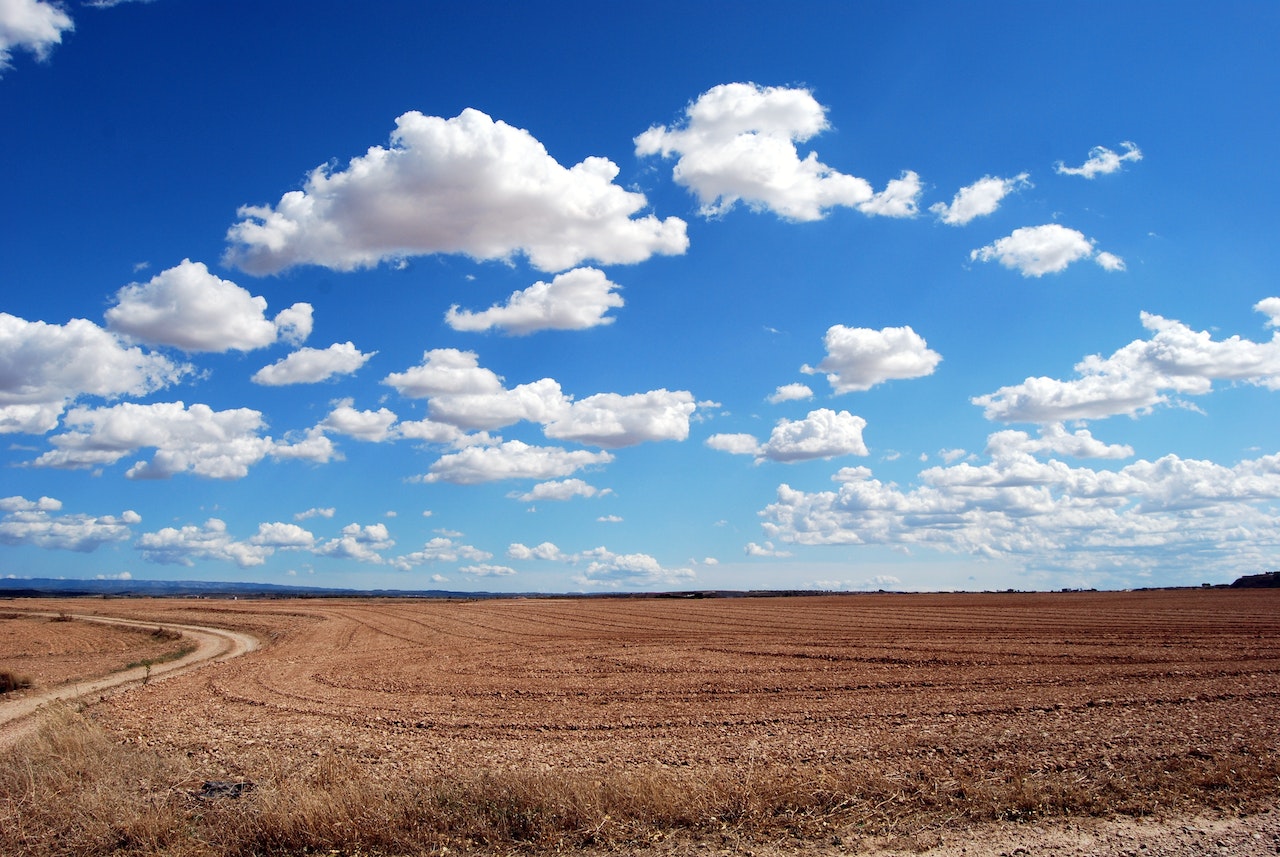 Coinbase Partners with Google Cloud; Earns Regulatory Approval in Singapore