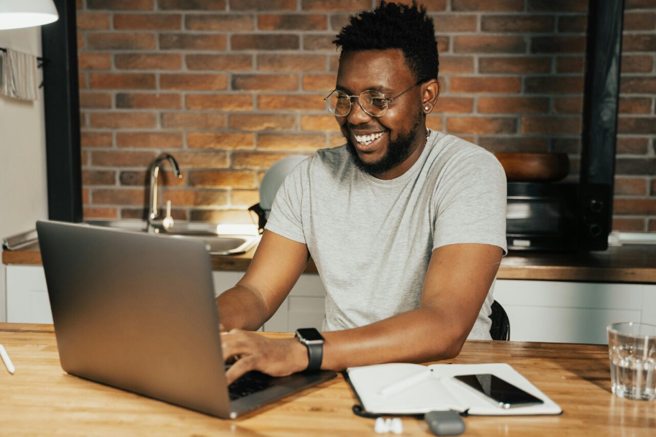 BILL Launches High-Yield Cash Account for SMBs
